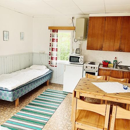Oevernaesgarden Gaesthem Mariehamn Chambre photo